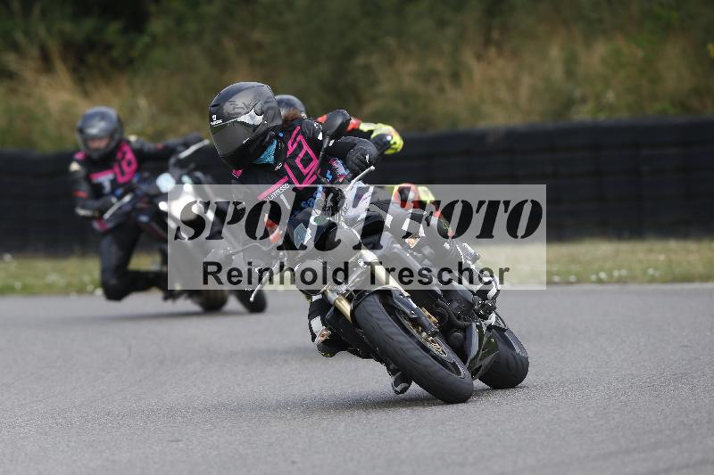 /30 23.06.2025 Get Faster Caremotion ADR/Rider Academy gruen/4